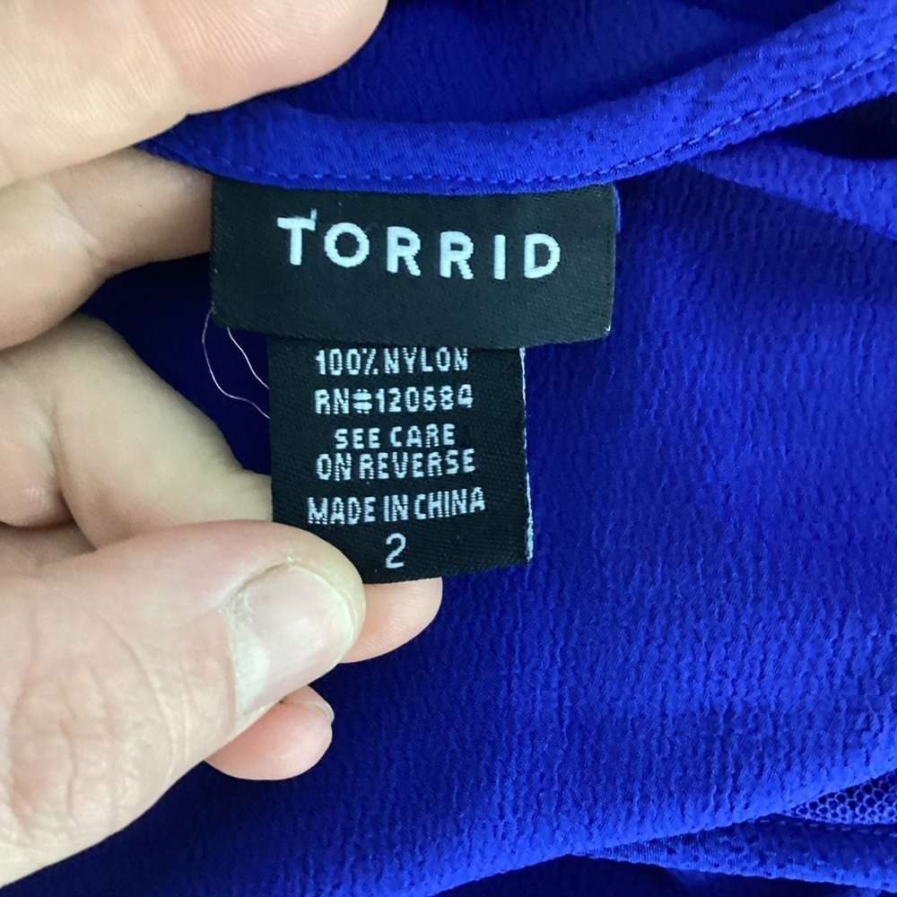 Torrid 2X Blue Sheer Dot Neck Blouse - Picture 6 of 7